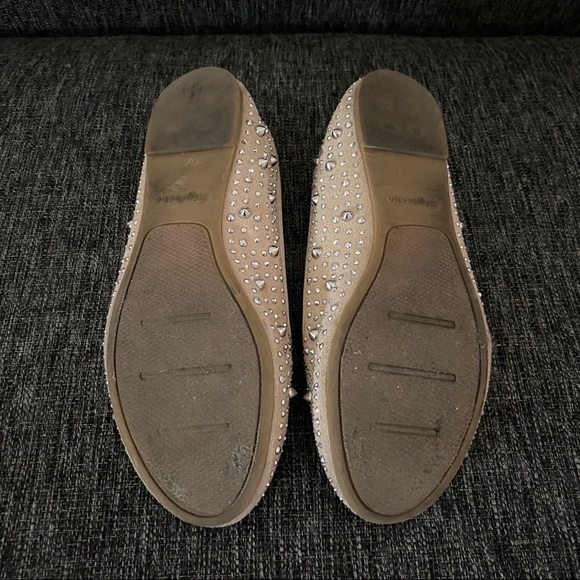 ❌SOLD❌ZIGISOHO NUDE SUEDE EMBELLISHED FLATS SZ 7 - Picture 4 of 4